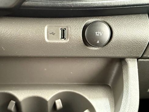 Used 2023 Ford Transit 250 Low Roof AWD w/ Exterior Upgrade Package image 25