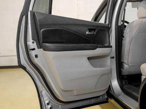 Used 2020 Honda Pilot LX image 49