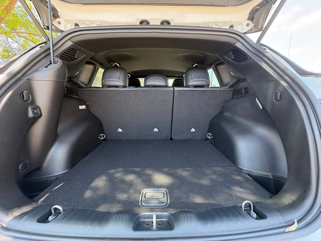 New 2026 Jeep Compass Latitude AWD/4WD image 18
