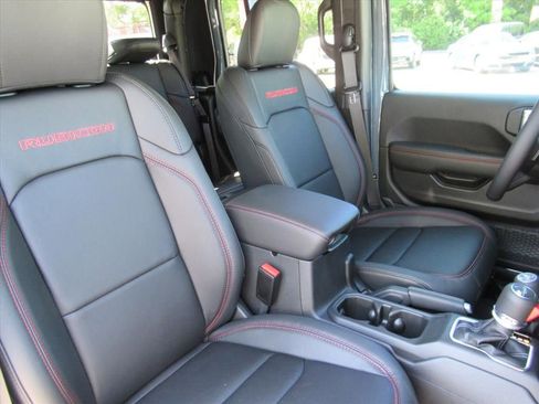 New 2026 Jeep Gladiator Rubicon AWD/4WD image 8