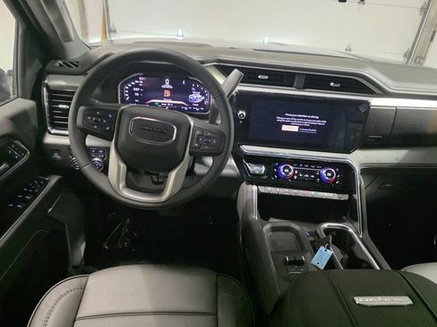 New 2026 GMC Sierra 2500 Denali w/ Technology Package AWD/4WD image 15