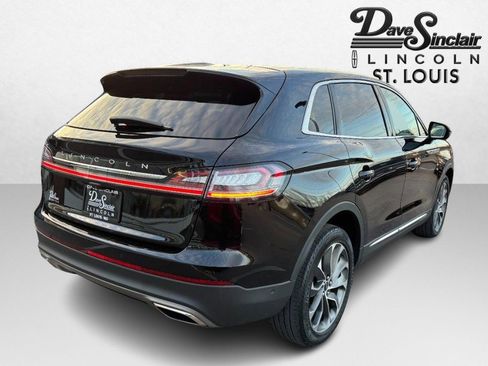 Certified 2022 Lincoln Nautilus Reserve w/ Equipment Group 201A image 5