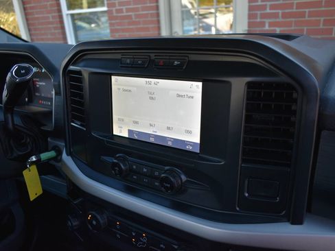 Used 2021 Ford F150 XL w/ Equipment Group 101A High image 18