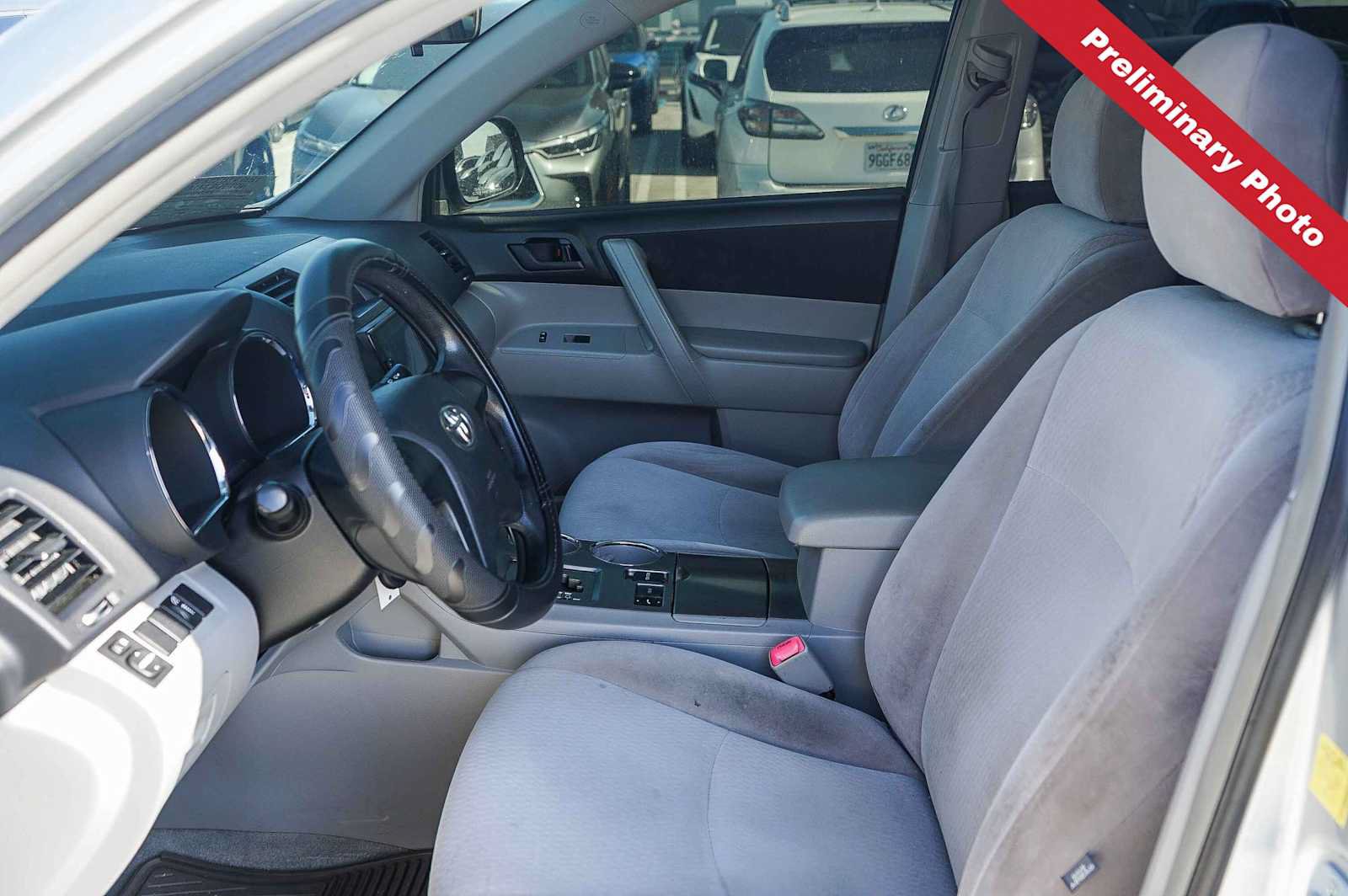 Used 2010 Toyota Highlander 2WD w/ 3rd Row Seat Pkg image 13