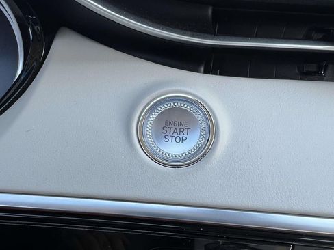 Used 2023 Genesis GV70 2.5T w/ Advanced Package image 29