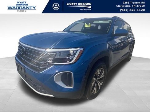 Used 2025 Volkswagen Atlas SE FWD image 1