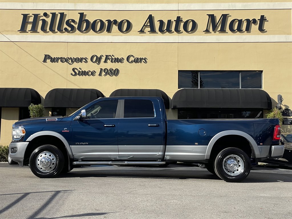 Used 2021 RAM 3500 Laramie w/ Chrome Appearance Group AWD/4WD image 3