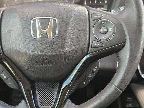 Used 2019 Honda HR-V Touring image 22