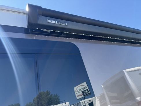 Used 2019 Mercedes-Benz Sprinter 170 image 21