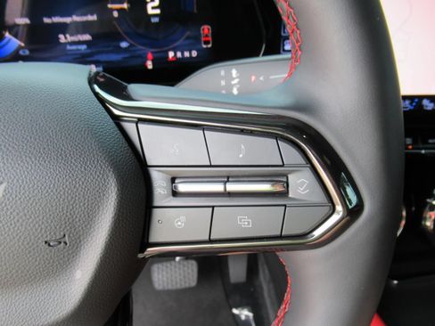 Used 2025 Chevrolet Blazer EV RS AWD/4WD image 25