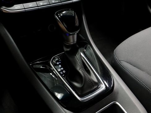 Used 2018 Hyundai Ioniq Blue image 30