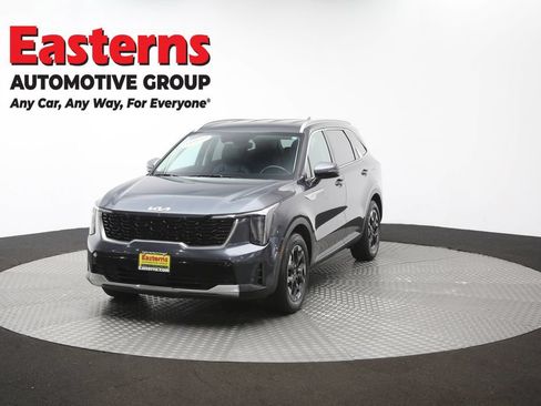 Used 2024 Kia Sorento S FWD image 56