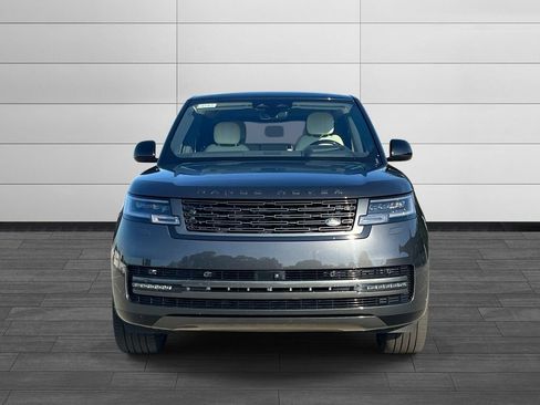 Certified 2025 Land Rover Range Rover Long Wheelbase SE AWD/4WD image 8