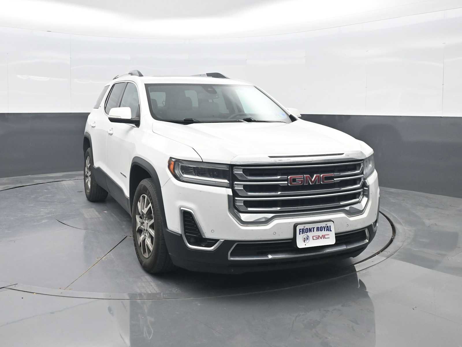Used 2021 GMC Acadia SLT w/ LPO, Floor Liner Package AWD/4WD image 2