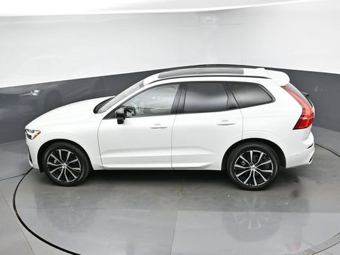 Used 2023 Volvo XC60 B5 Ultimate AWD/4WD image 43