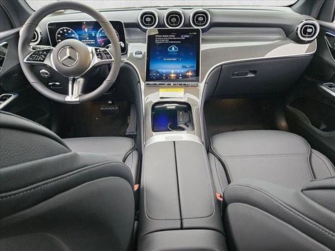 New 2026 Mercedes-Benz GLC 300 image 14