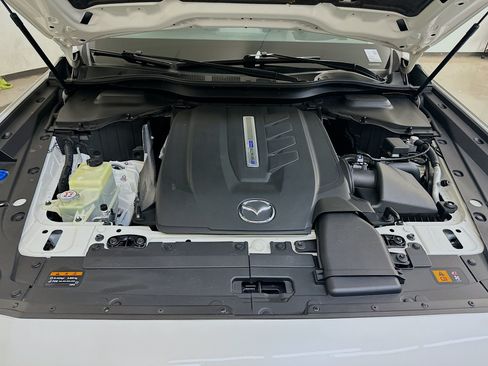 Used 2024 MAZDA CX-90 Plug-In Hybrid w/ Premium Pkg AWD/4WD image 37