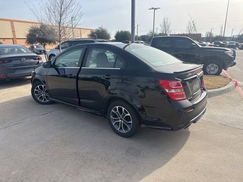 Used 2020 Chevrolet Sonic LT w/ RS Package image 5