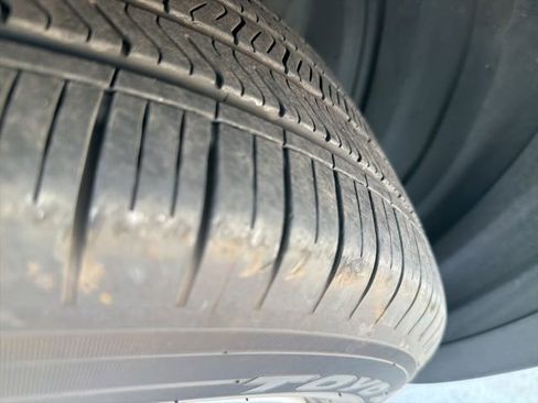 Used 2025 Mitsubishi Outlander ES image 40