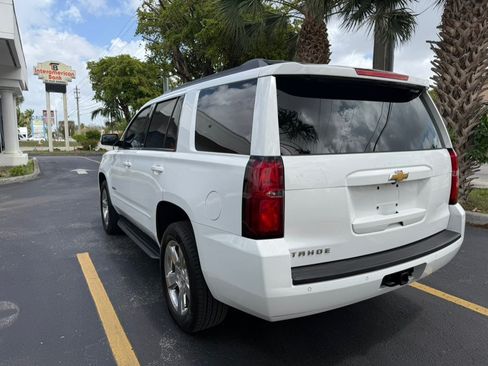 Used 2019 Chevrolet Tahoe LS w/ All-Season Package RWD image 2