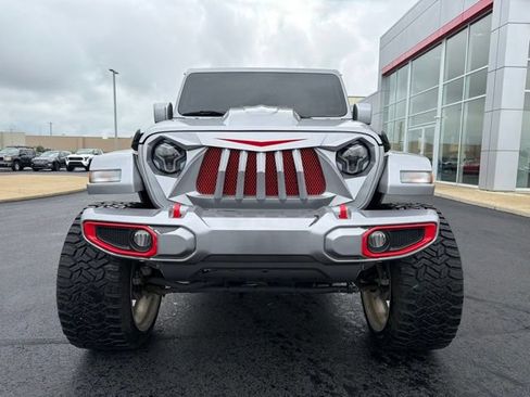 Used 2020 Jeep Gladiator Sport w/ Quick Order Package 24S AWD/4WD image 2