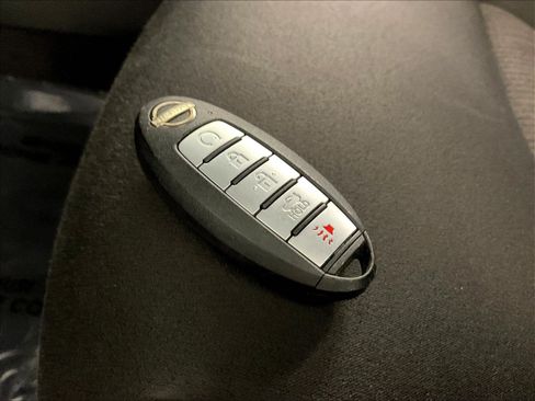Used 2024 Nissan Altima 2.5 S FWD image 31