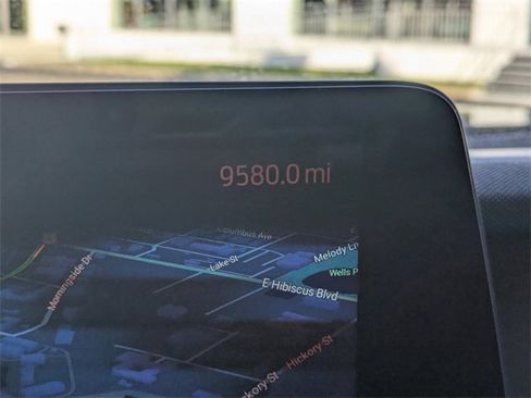 Used 2025 Ford Expedition Max Platinum w/ Stealth Performance Package image 34