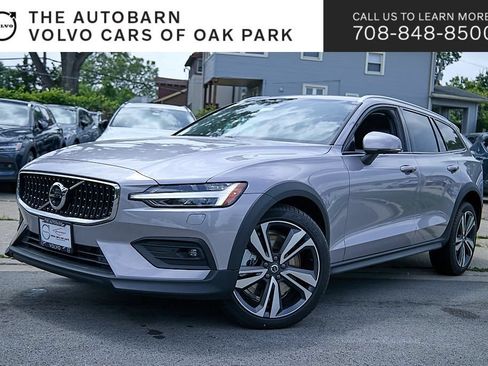 New 2026 Volvo V60 B5 Cross Country Plus w/ Climate Package AWD/4WD image 1