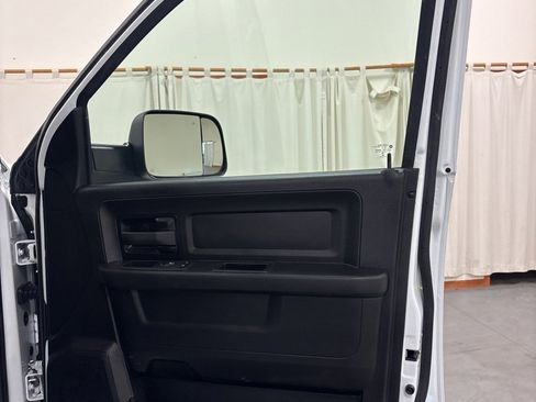 Used 2022 RAM 2500 Tradesman w/ Safety Group image 31