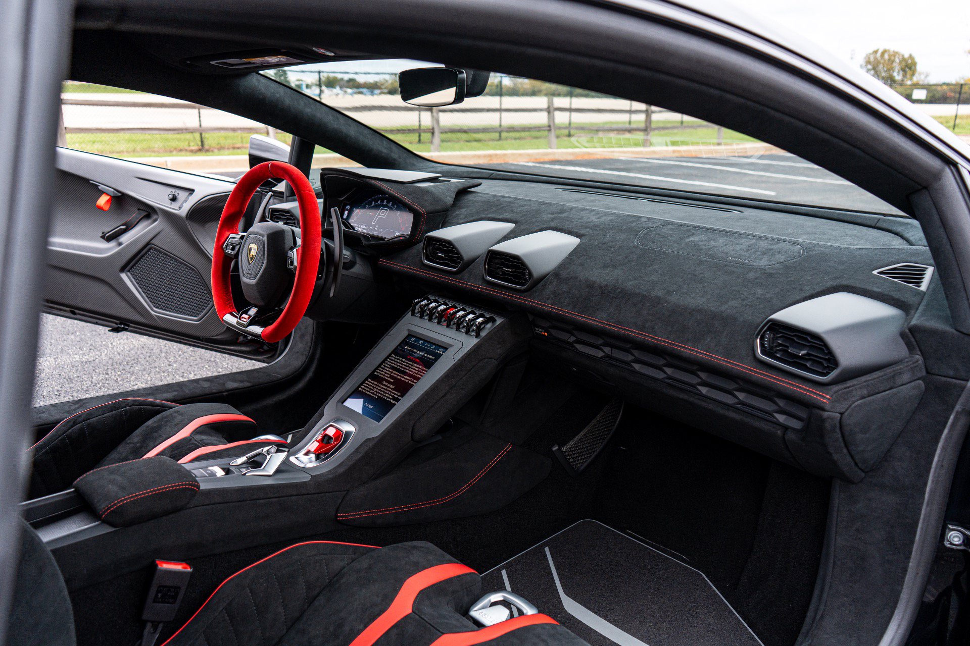 Used 2023 Lamborghini Huracan STO RWD image 30