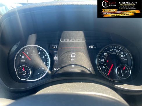 Used 2025 RAM 1500 Big Horn AWD/4WD image 27