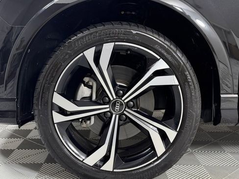 Certified 2023 Audi Q3 2.0T Premium Plus w/ Premium Plus Package image 9