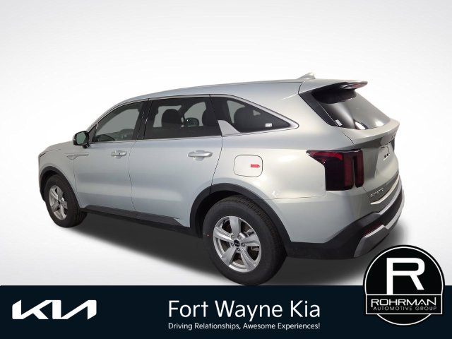 Used 2026 Kia Sorento LX FWD image 10