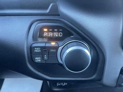 Used 2024 RAM 2500 Big Horn w/ Bed Utility Group image 53