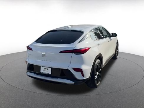 Used 2025 Buick Envista Sport Touring image 14