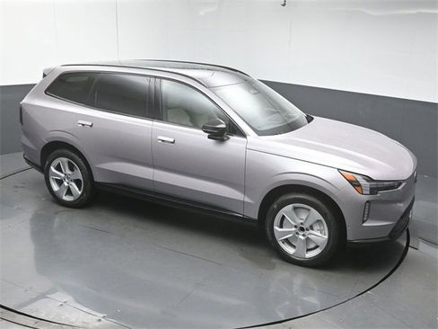 New 2026 Volvo EX90 Plus image 38