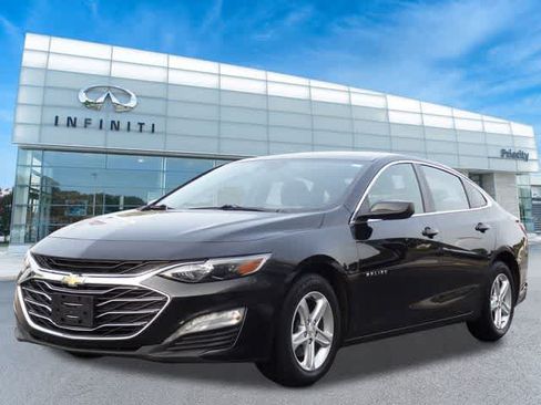 Used 2023 Chevrolet Malibu LT FWD image 1