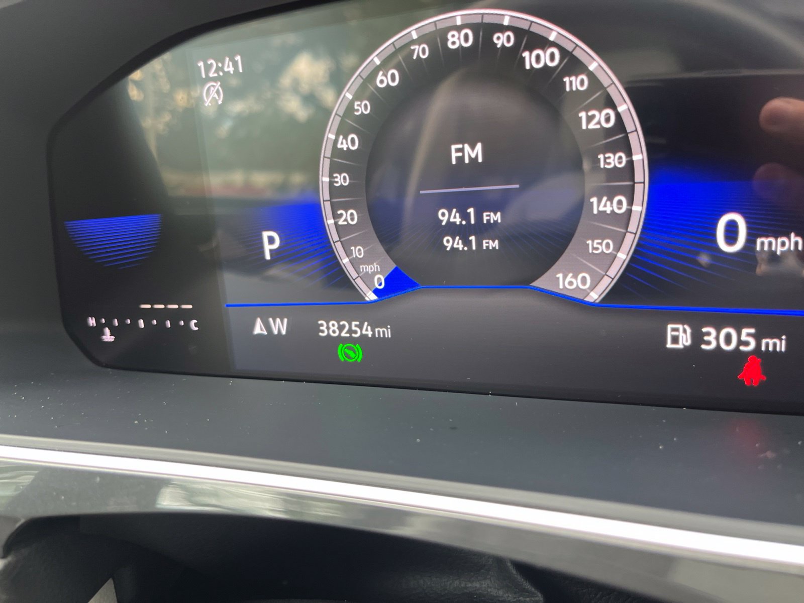 Used 2023 Volkswagen Tiguan SE FWD image 18