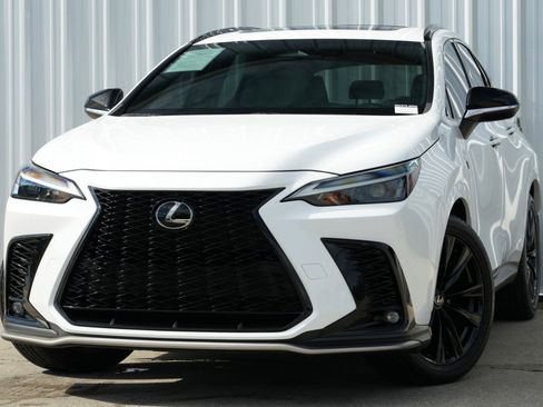Used 2024 Lexus NX 350 F Sport image 3