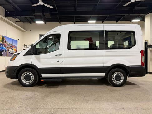 Used 2020 Ford Transit 150 Medium Roof RWD image 9