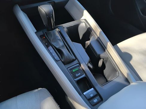 Used 2024 Honda Accord EX image 28