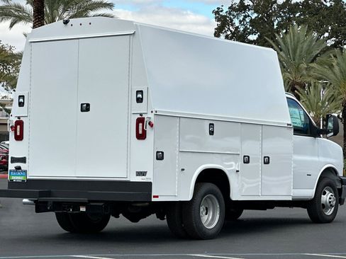 New 2024 Chevrolet Express 3500 w/ Power Convenience Package image 3