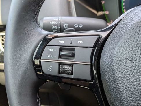 Used 2025 Honda Civic Sport Touring image 28