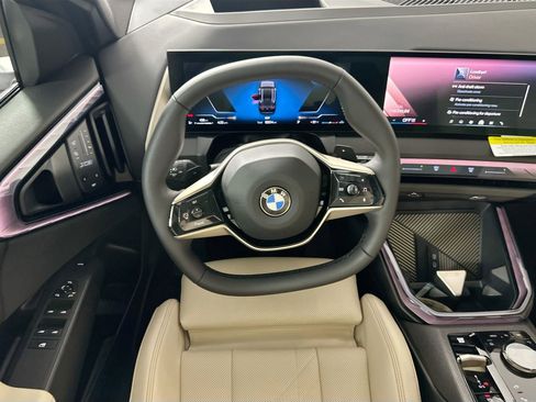 Used 2025 BMW X3 xDrive30i w/ Premium Package image 21