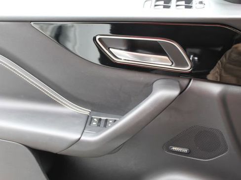 Used 2020 Jaguar F-PACE S image 20