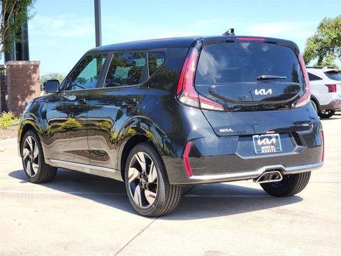 New 2025 Kia Soul GT-Line image 3