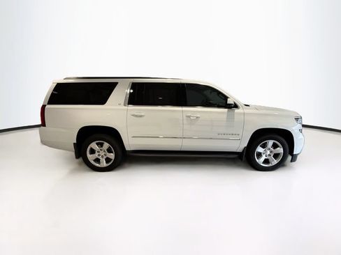 Used 2016 Chevrolet Suburban LT AWD/4WD image 7