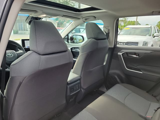 Used 2025 Toyota RAV4 XLE w/ Convenience Package FWD image 11
