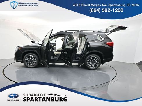 New 2026 Subaru Ascent Limited image 37