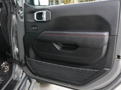 Used 2020 Jeep Wrangler Unlimited Rubicon AWD/4WD image 9